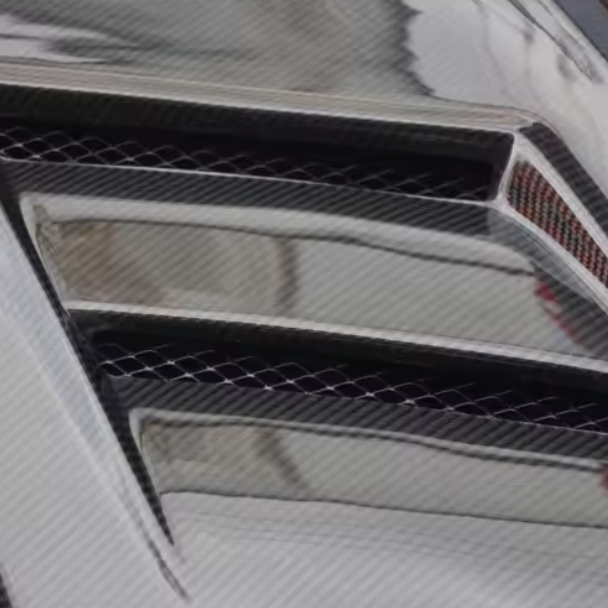 VW MK7/7.5 GOLF TR STYLE CARBON BONNET