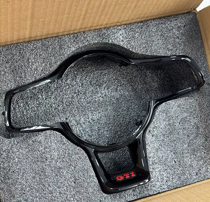 VW MK7/7.5 GOLF STEERING WHEEL SURROUND / INSERT