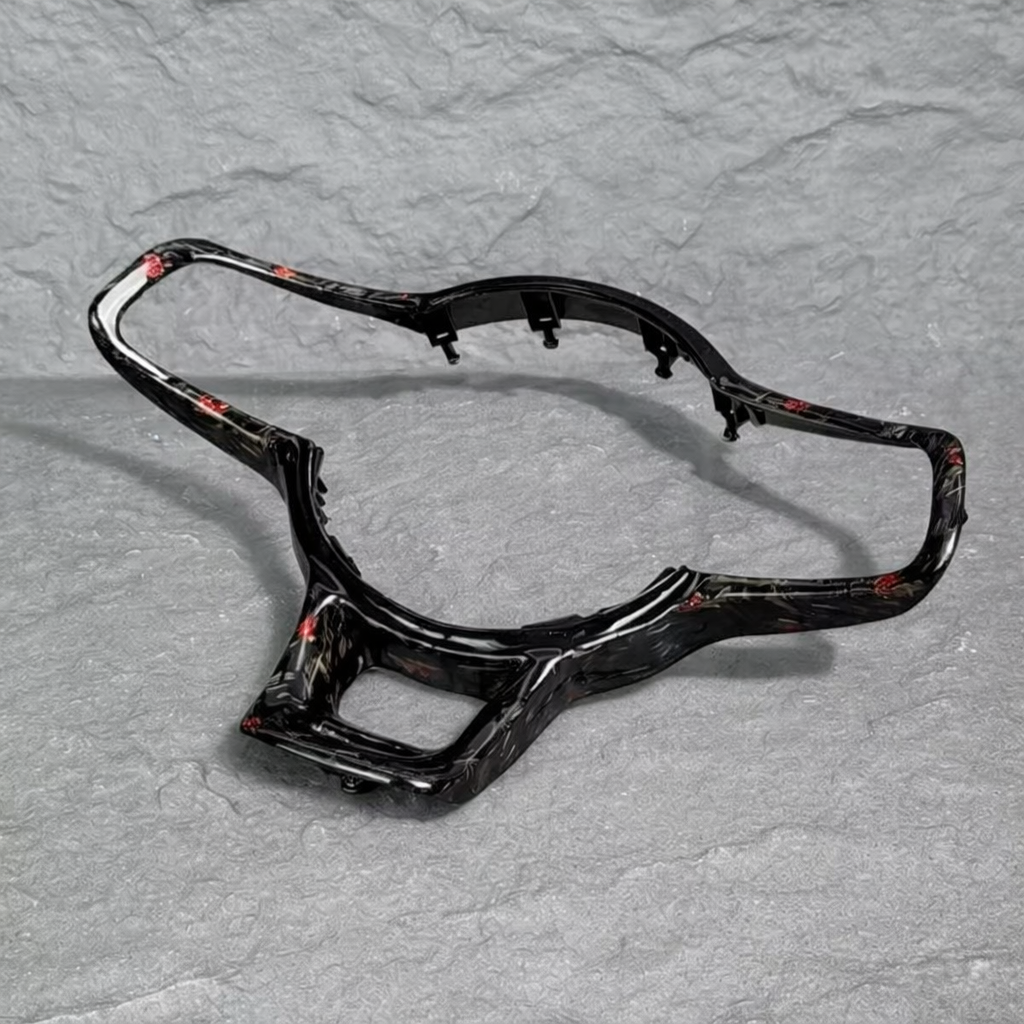 VW MK7/7.5 GOLF STEERING WHEEL SURROUND / INSERT